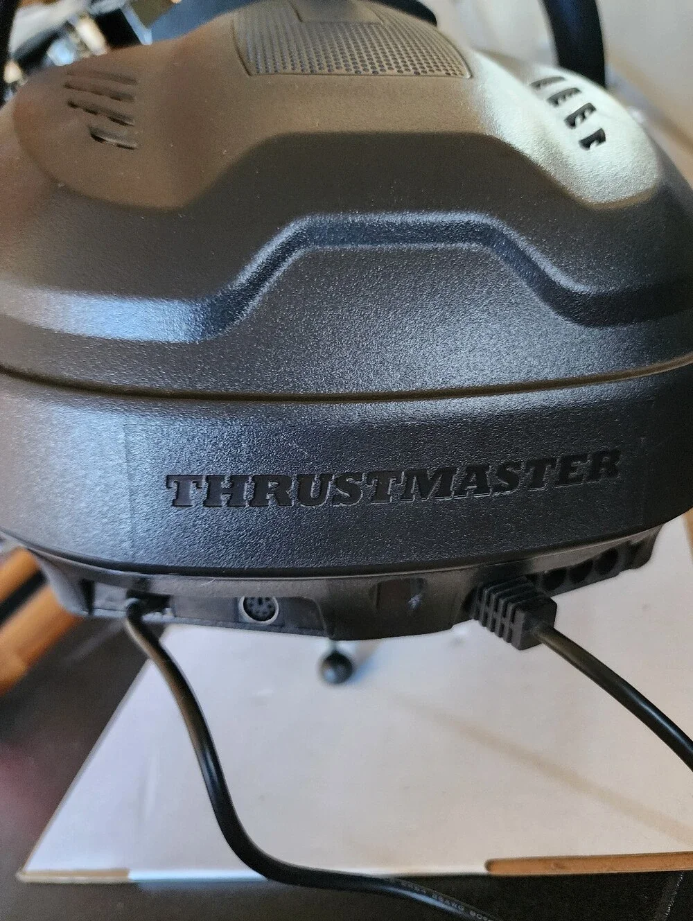 Thrustmaster T300 Ferrari Integral Alcantara Edition Racing Wheel